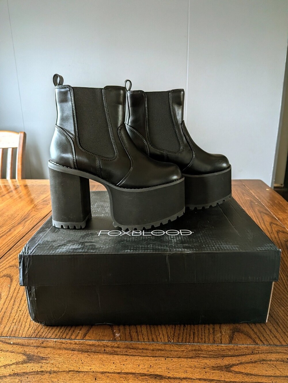 Foxblood Plarform Chelsea Boots